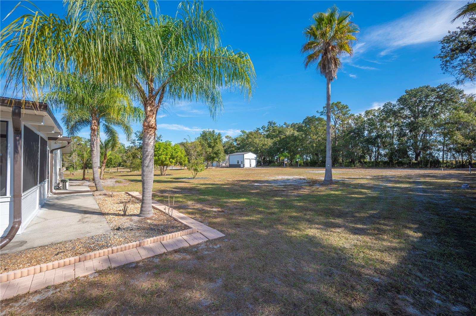 Image 44 of 71 For 5614 Lazy Creek Drive