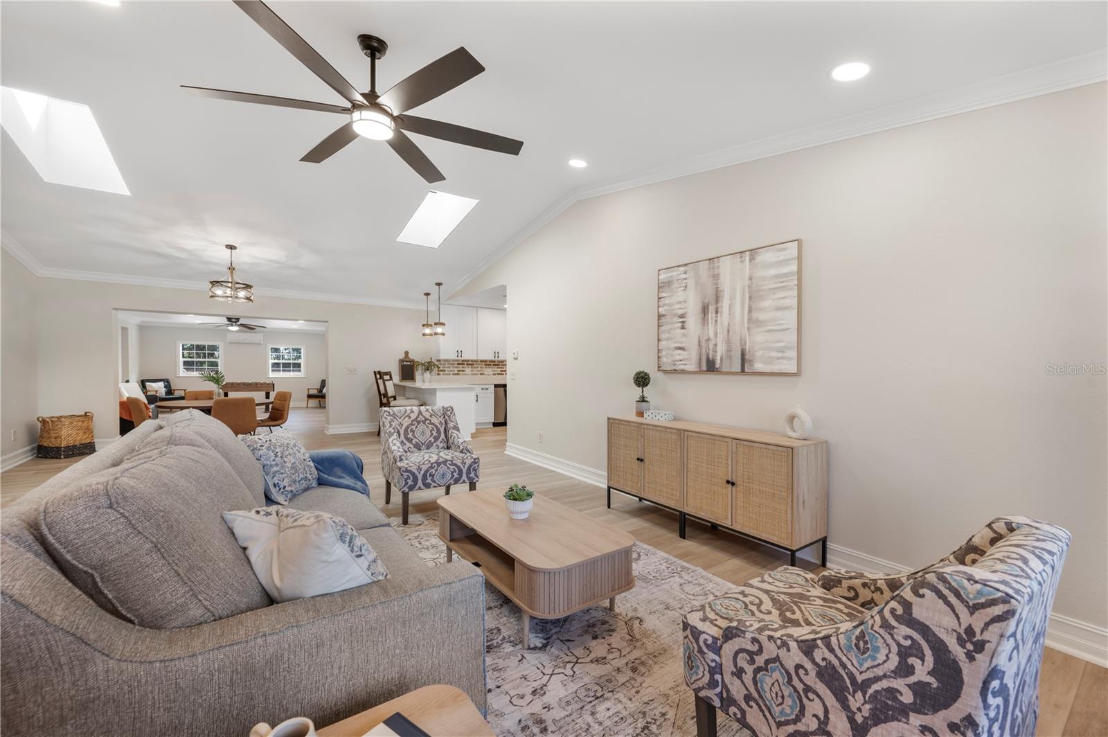 Image 6 of 71 For 5614 Lazy Creek Drive