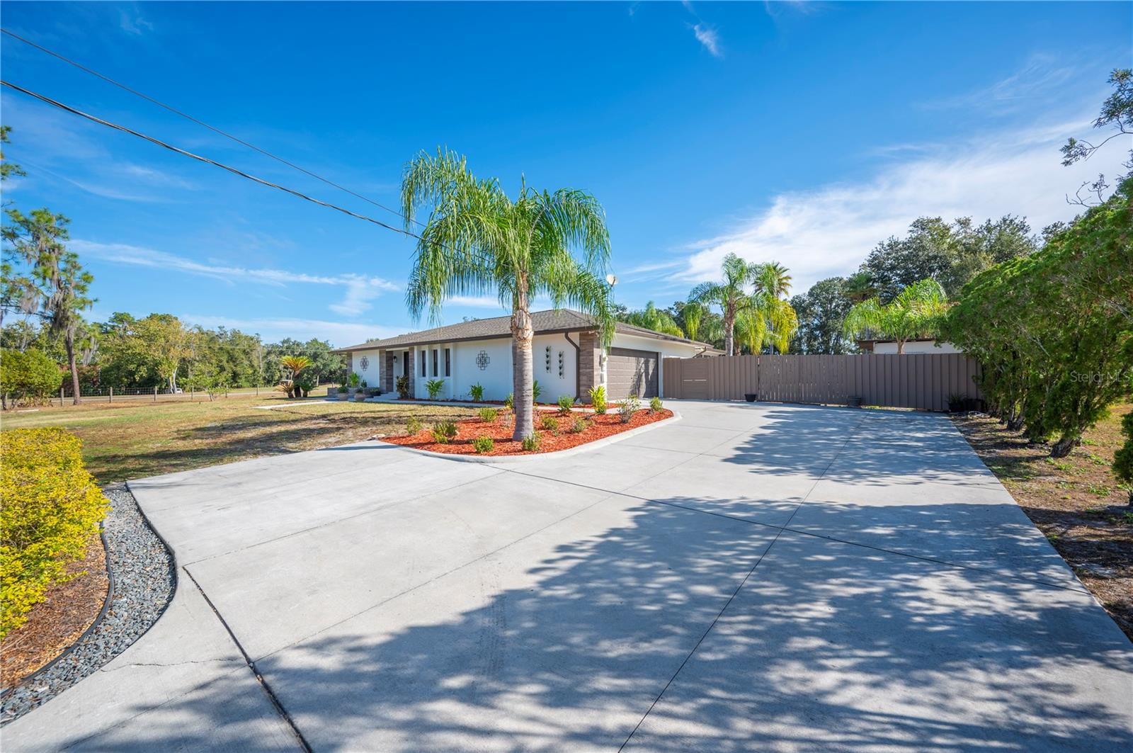 Image 64 of 71 For 5614 Lazy Creek Drive