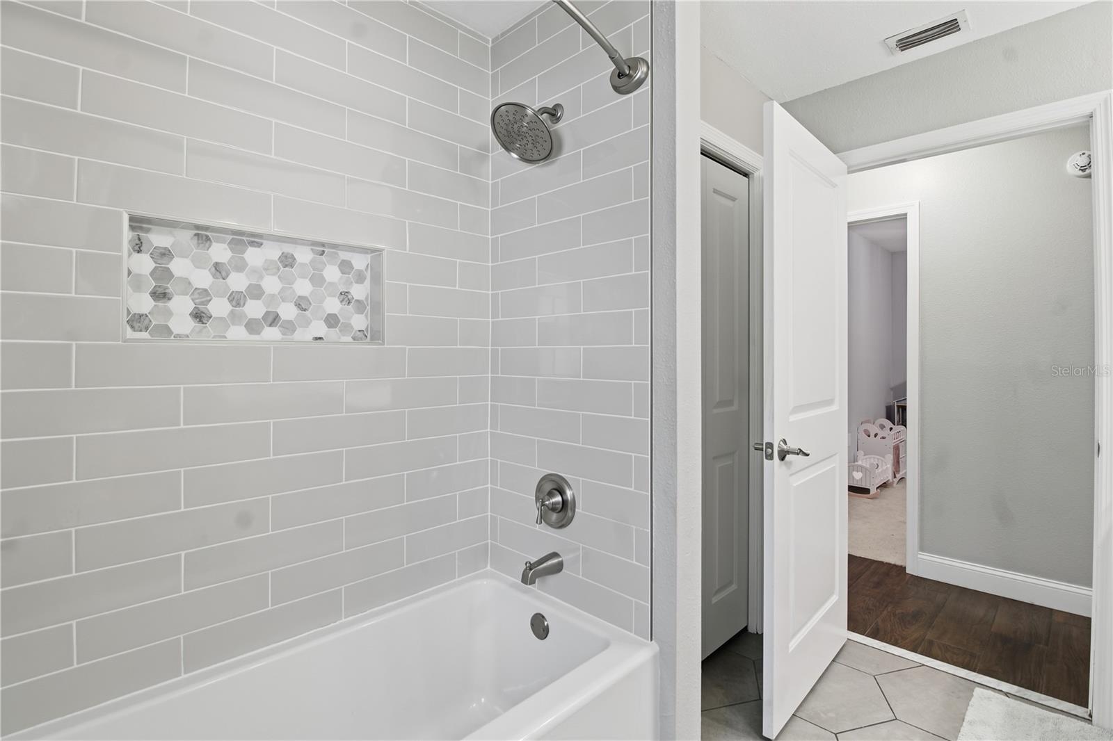 Image 15 of 23 For 2535 Sleepy Hollow Lane