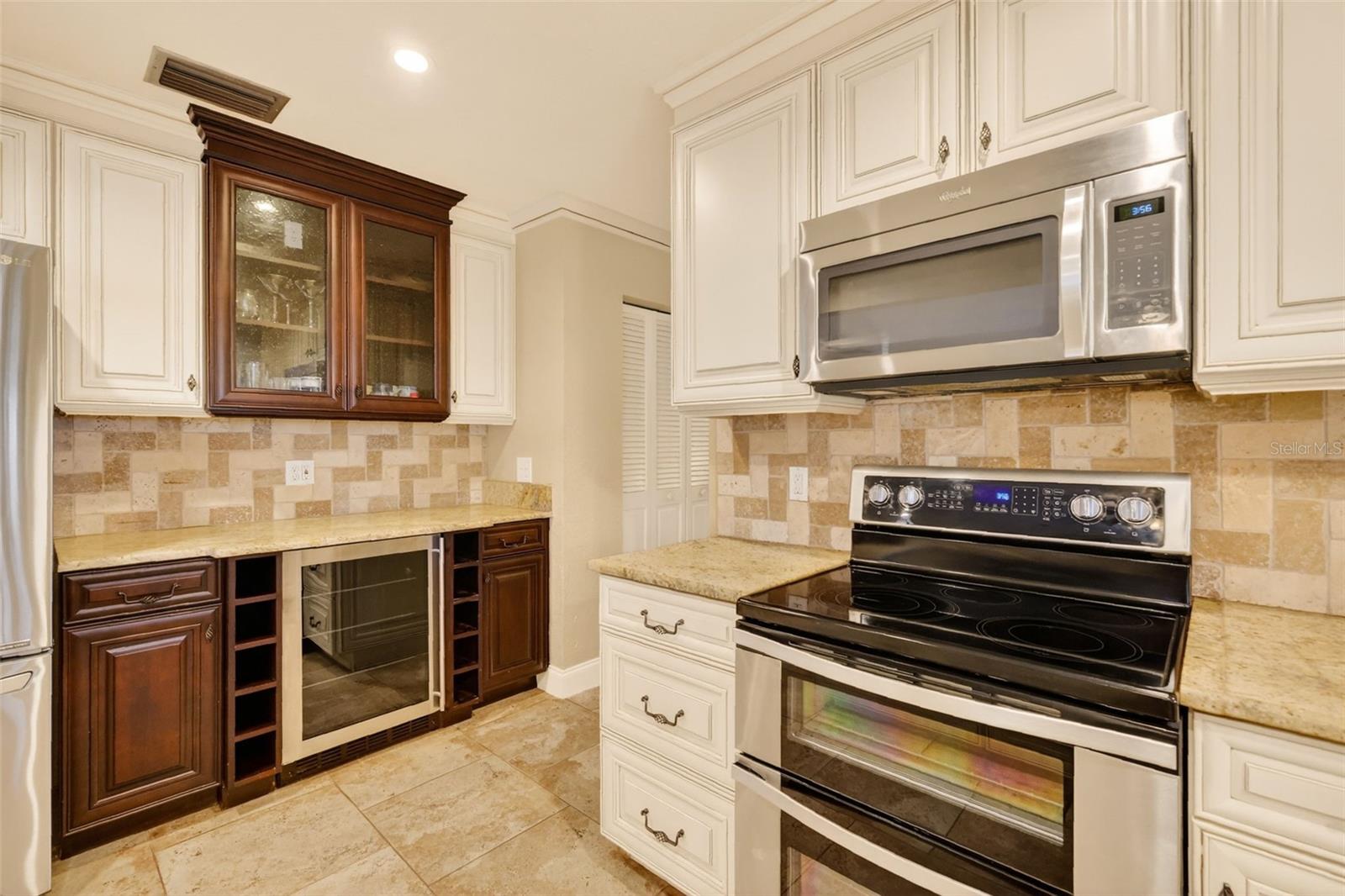 Image 15 of 65 For 34210 Rosa Lane