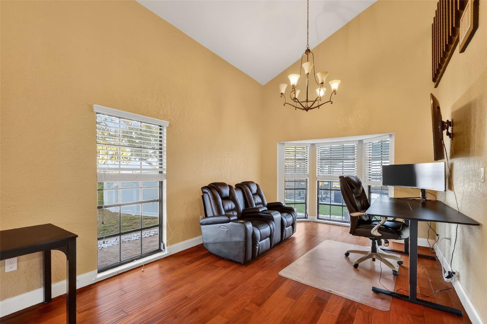 Image 19 of 65 For 34210 Rosa Lane