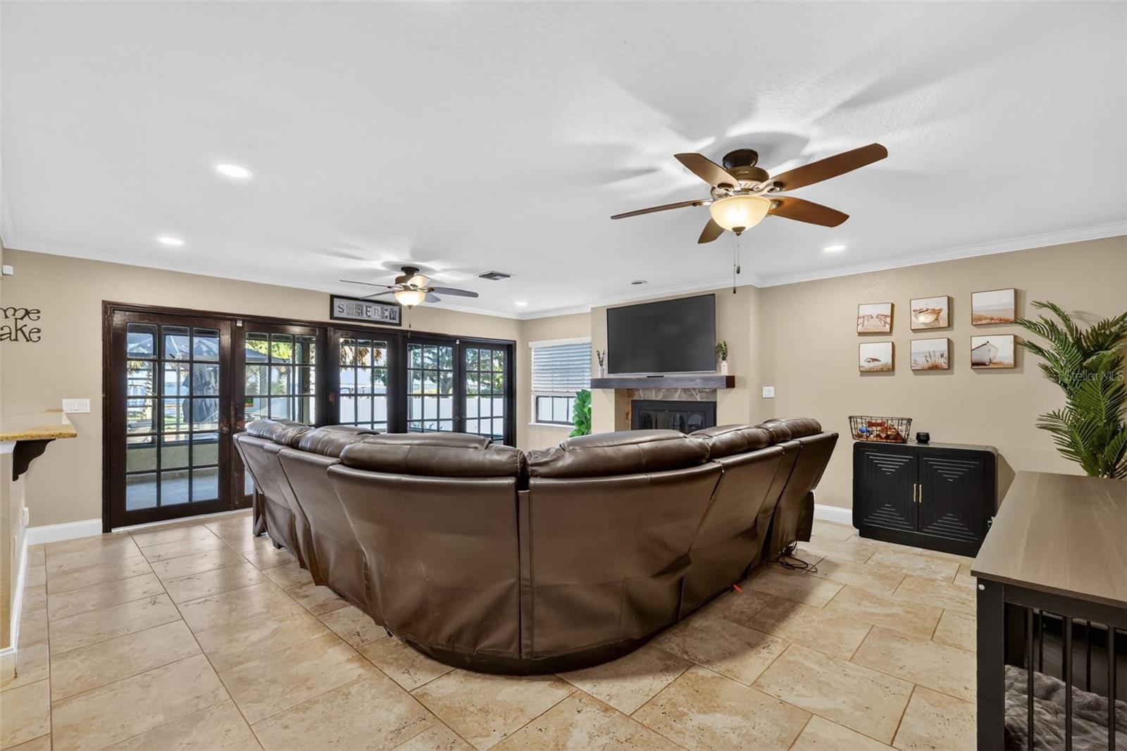 Image 9 of 65 For 34210 Rosa Lane