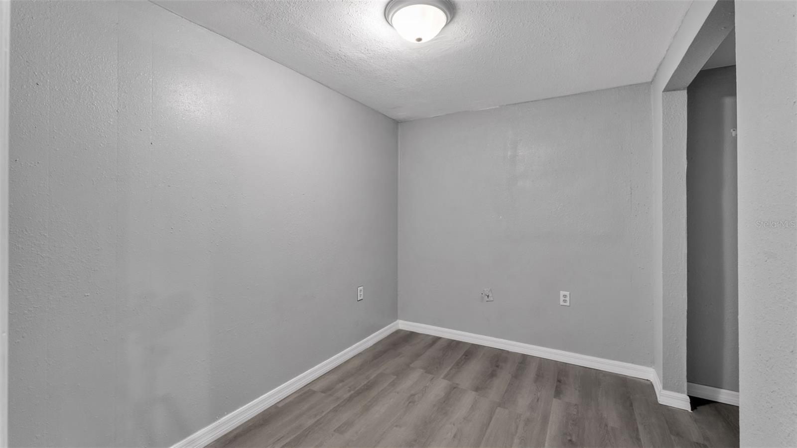 Image 17 of 36 For 1015 Browning Road