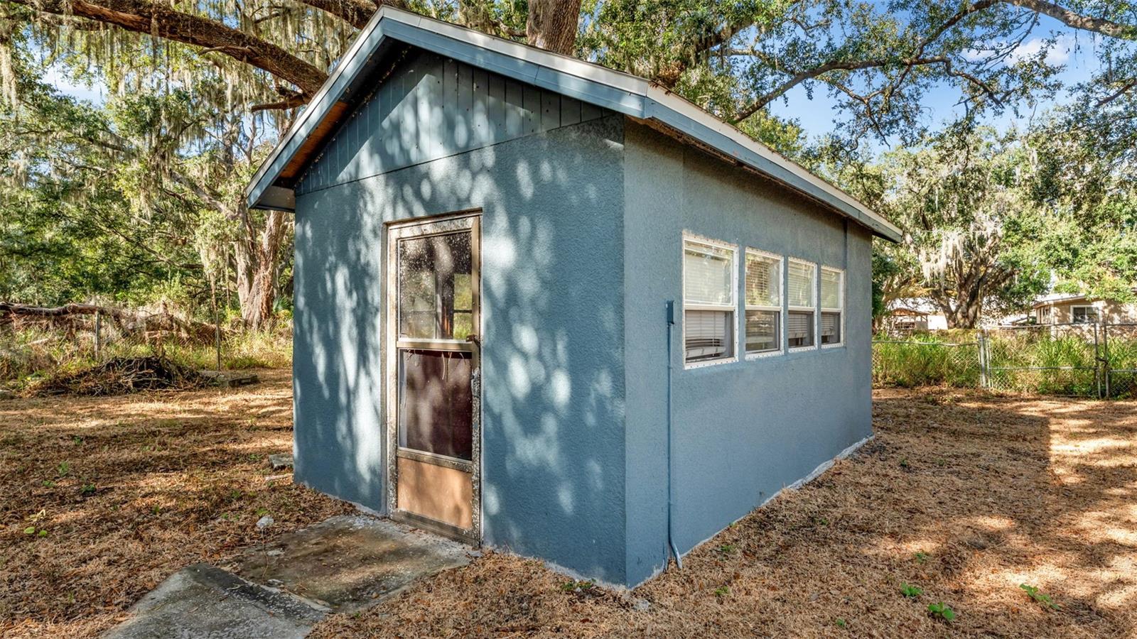 Image 30 of 36 For 1015 Browning Road