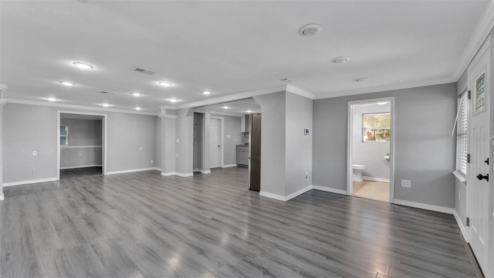 Image 7 of 36 For 1015 Browning Road