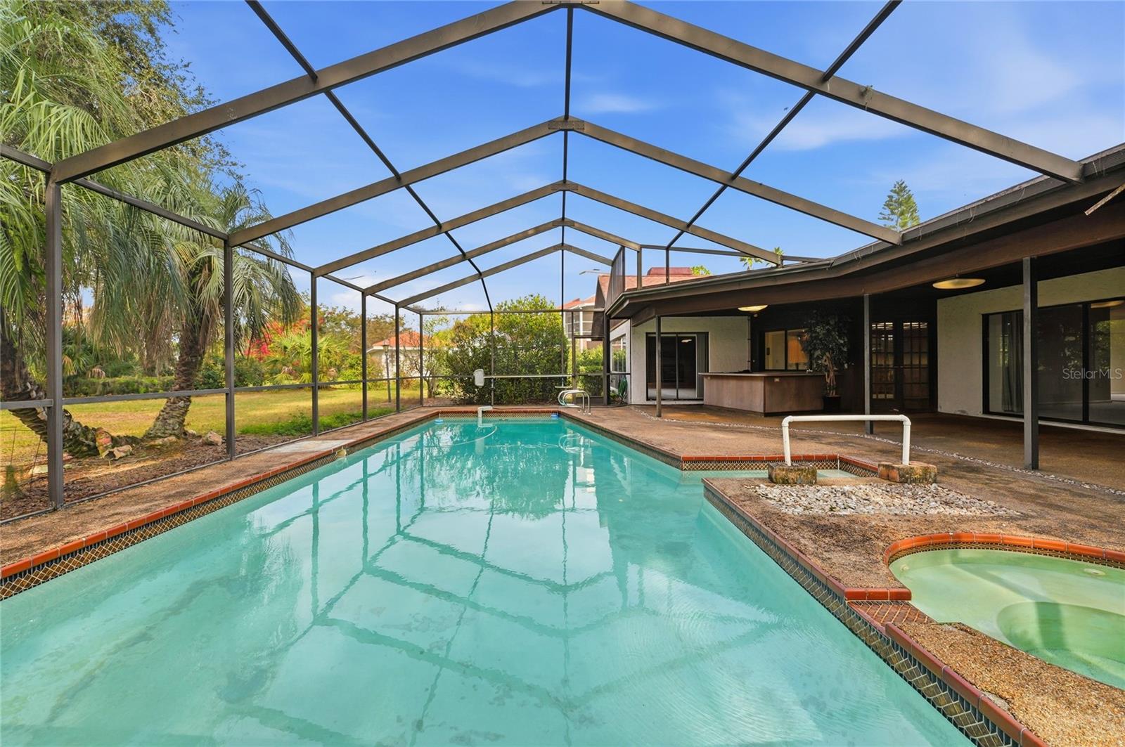 Image 22 of 56 For 1803 Country Club Court