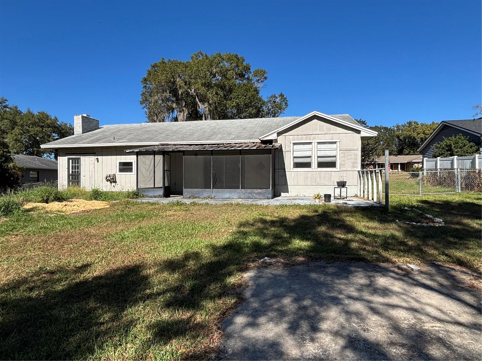 Image 4 of 25 For 7114 Sheffield Drive