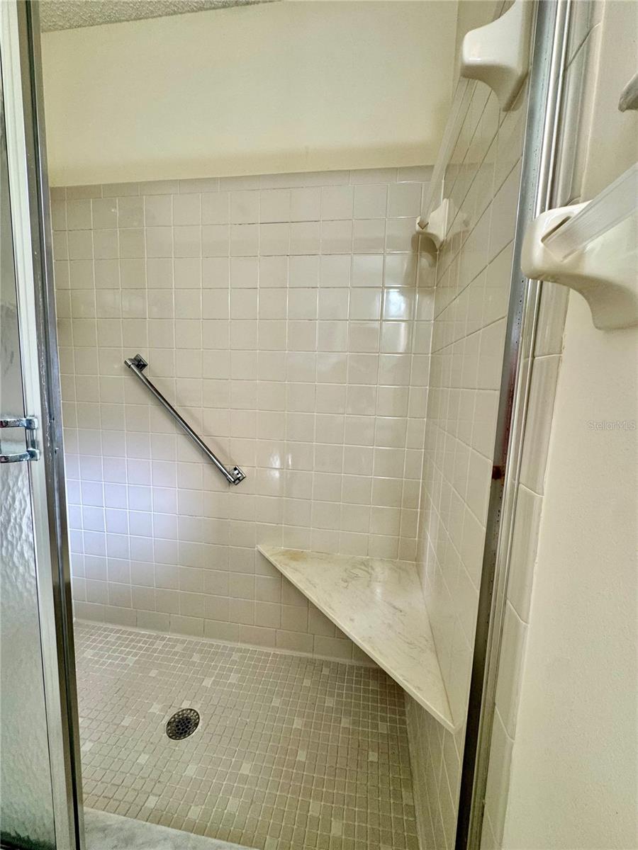 Image 19 of 28 For 8426 92nd Lane F