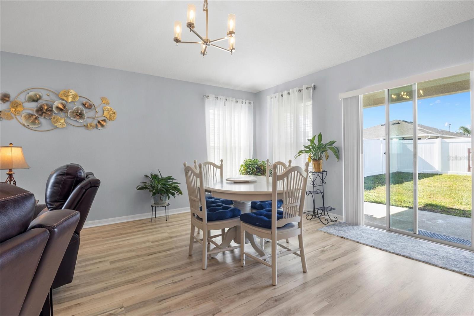 Image 15 of 40 For 1591 Mattie Pointe Place