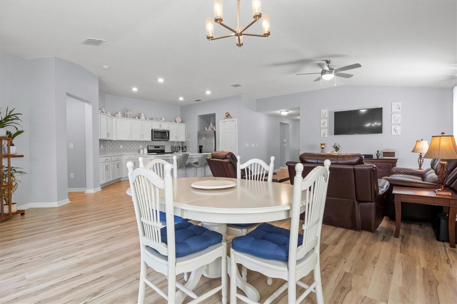 Image 18 of 40 For 1591 Mattie Pointe Place