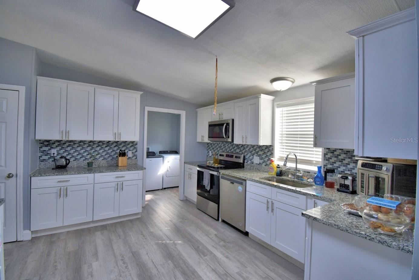 Image 18 of 29 For 4055 Big Bend Trail