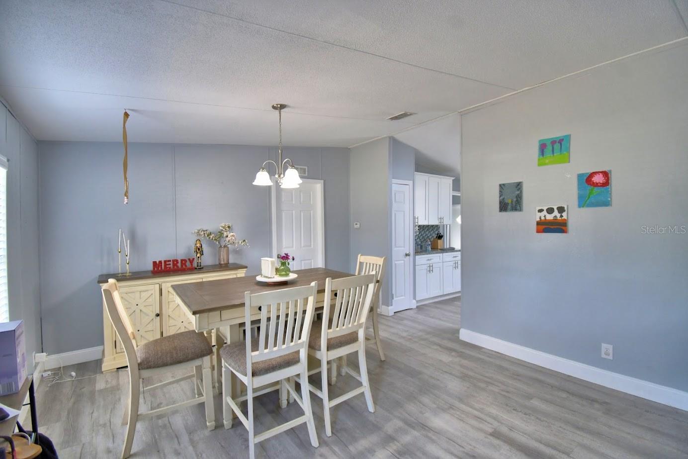 Image 7 of 29 For 4055 Big Bend Trail