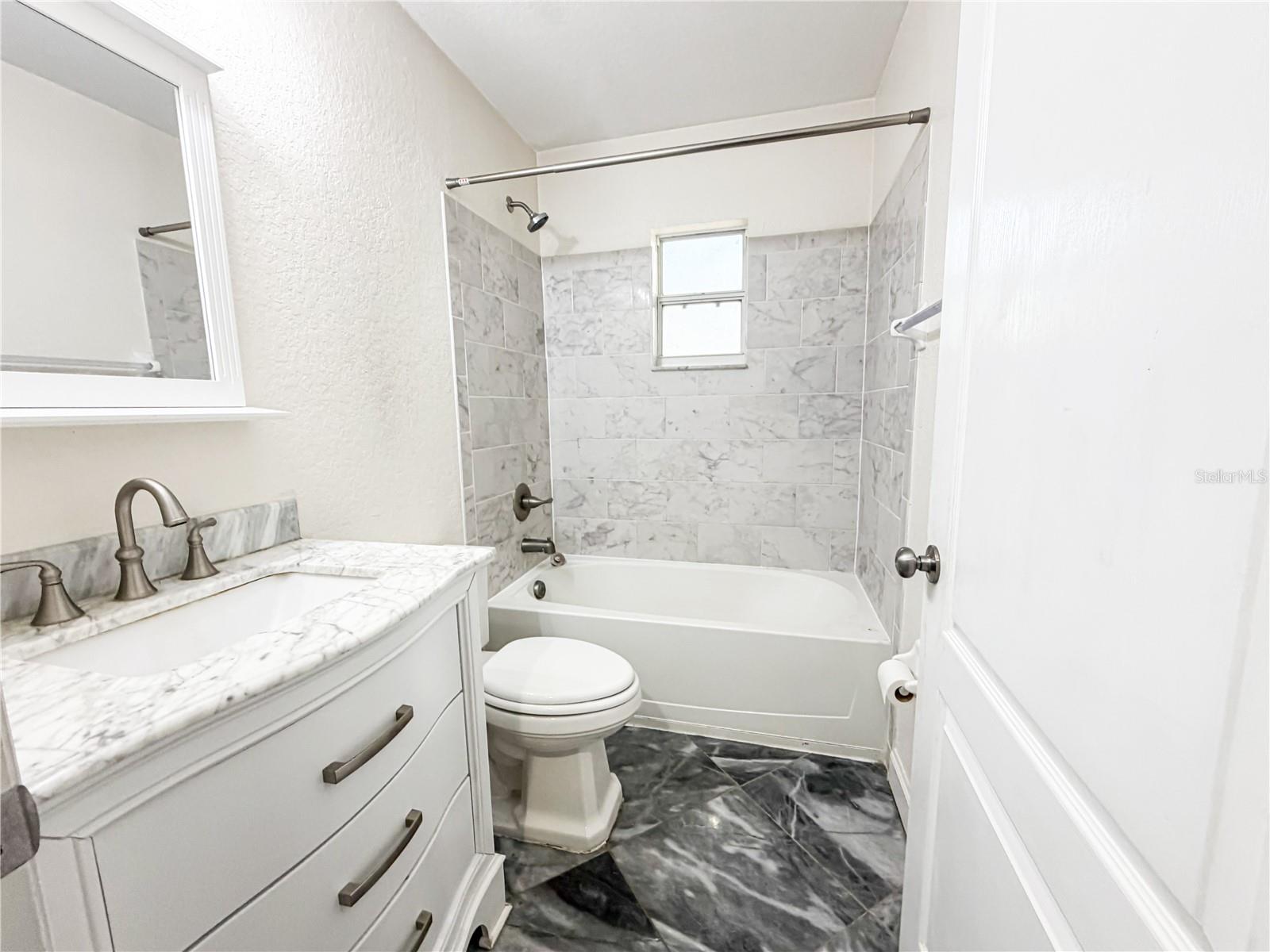 Image 16 of 24 For 8215 Westmont Terrace Drive