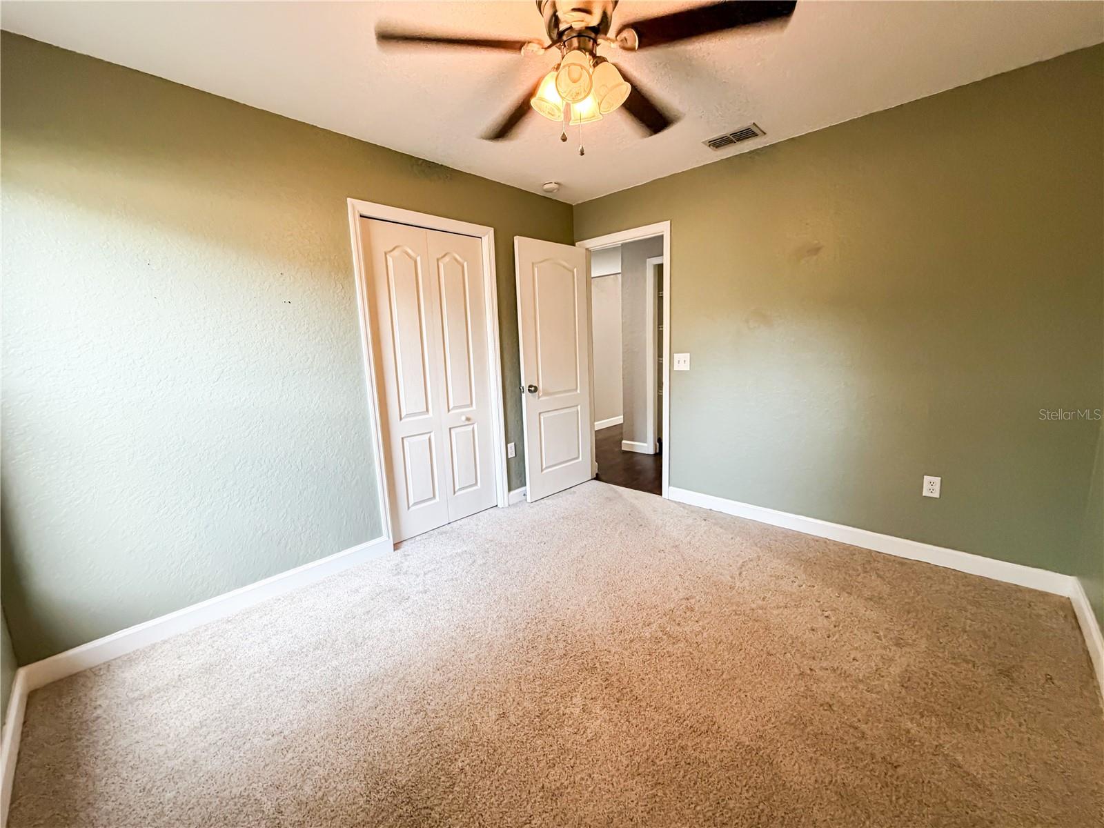 Image 19 of 24 For 8215 Westmont Terrace Drive