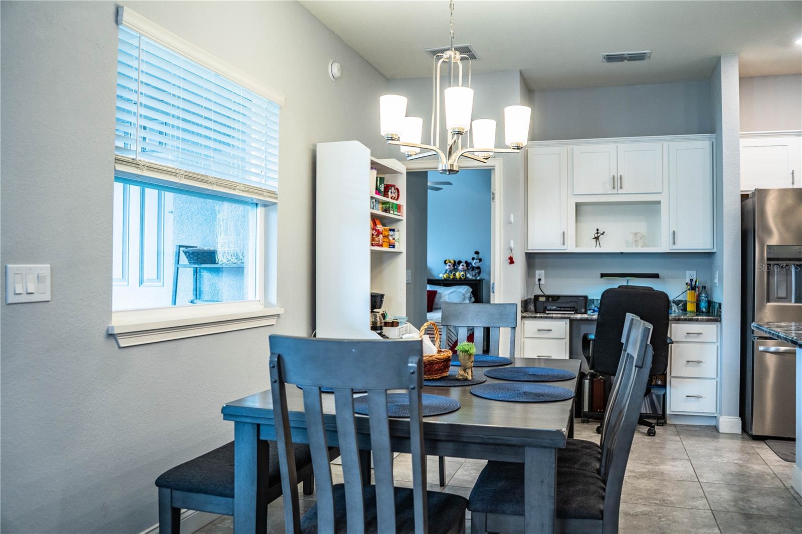 Image 15 of 75 For 261 Walkers Point Drive