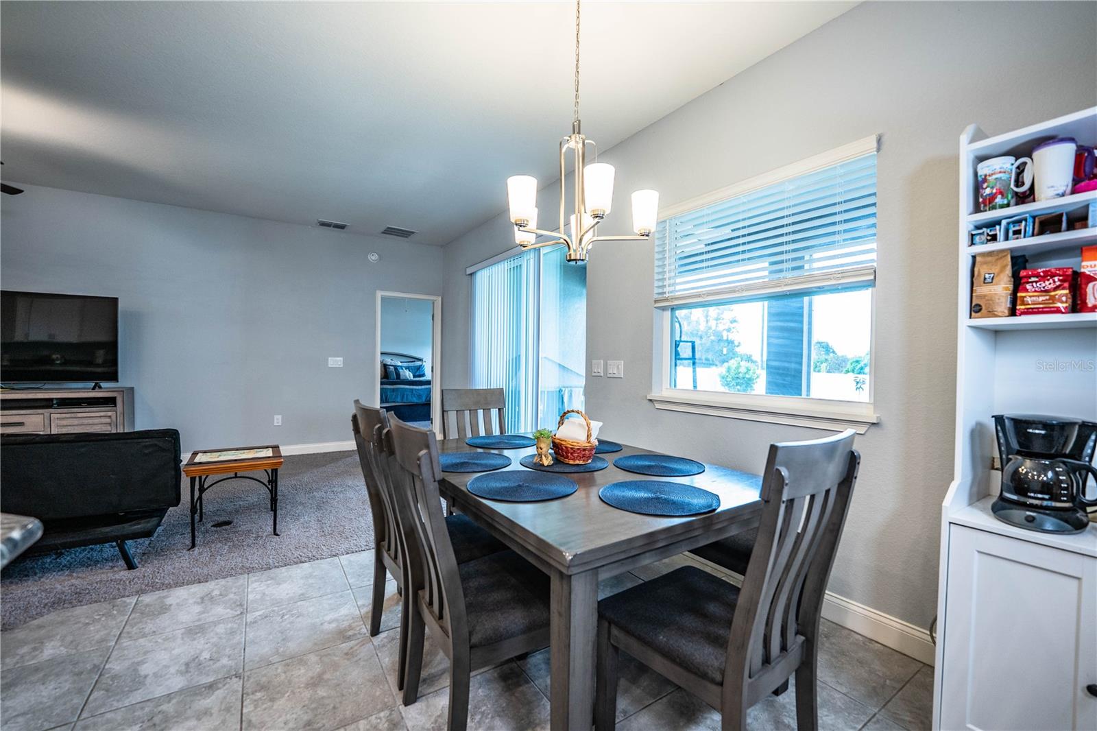 Image 16 of 75 For 261 Walkers Point Drive