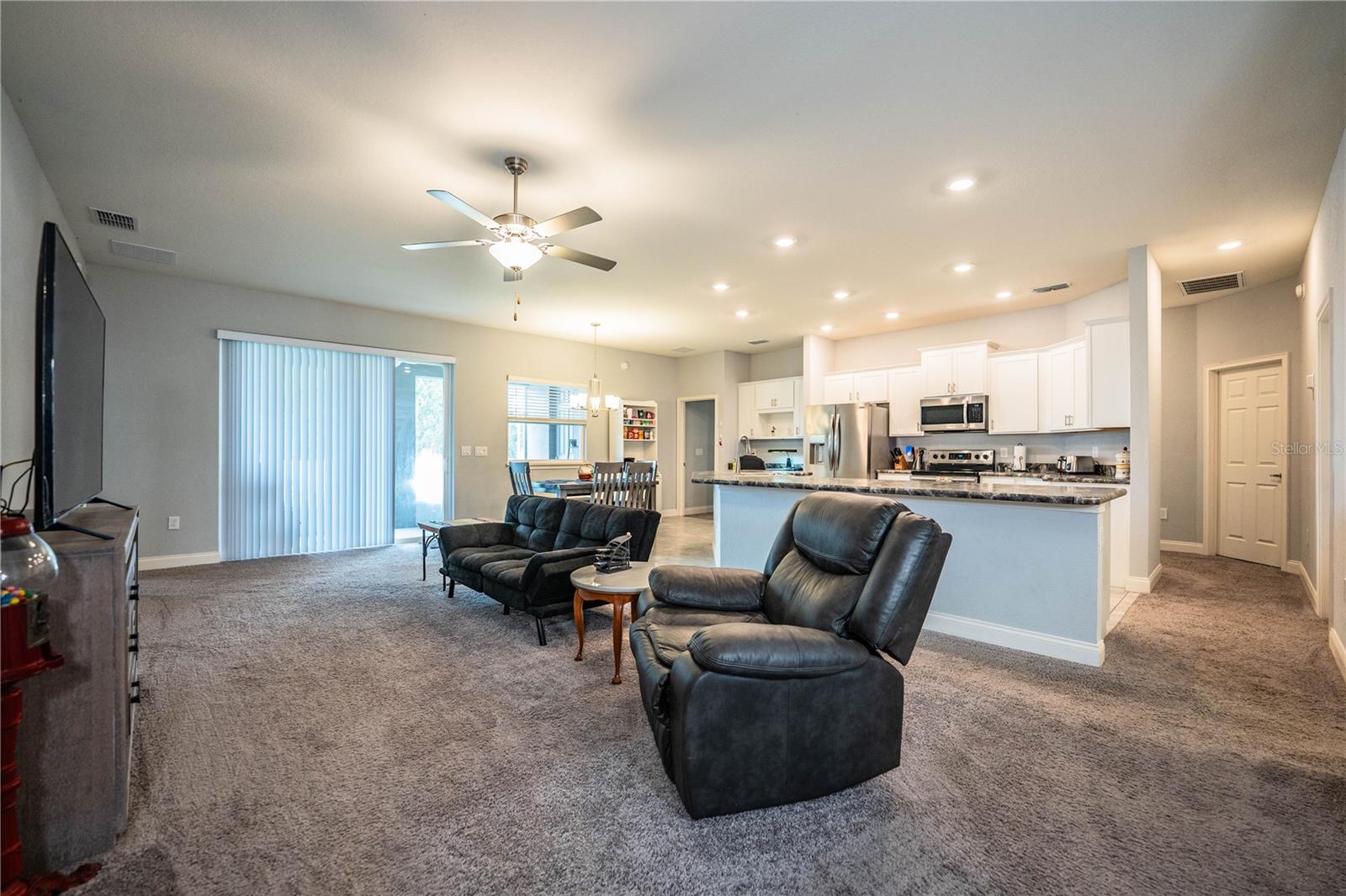 Image 26 of 75 For 261 Walkers Point Drive