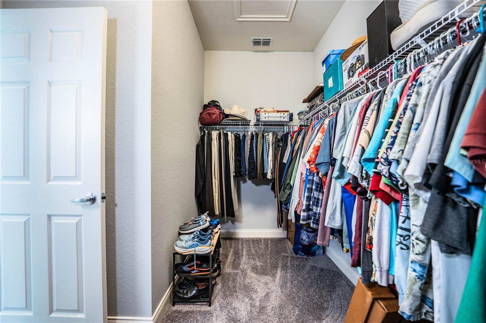 Image 35 of 75 For 261 Walkers Point Drive