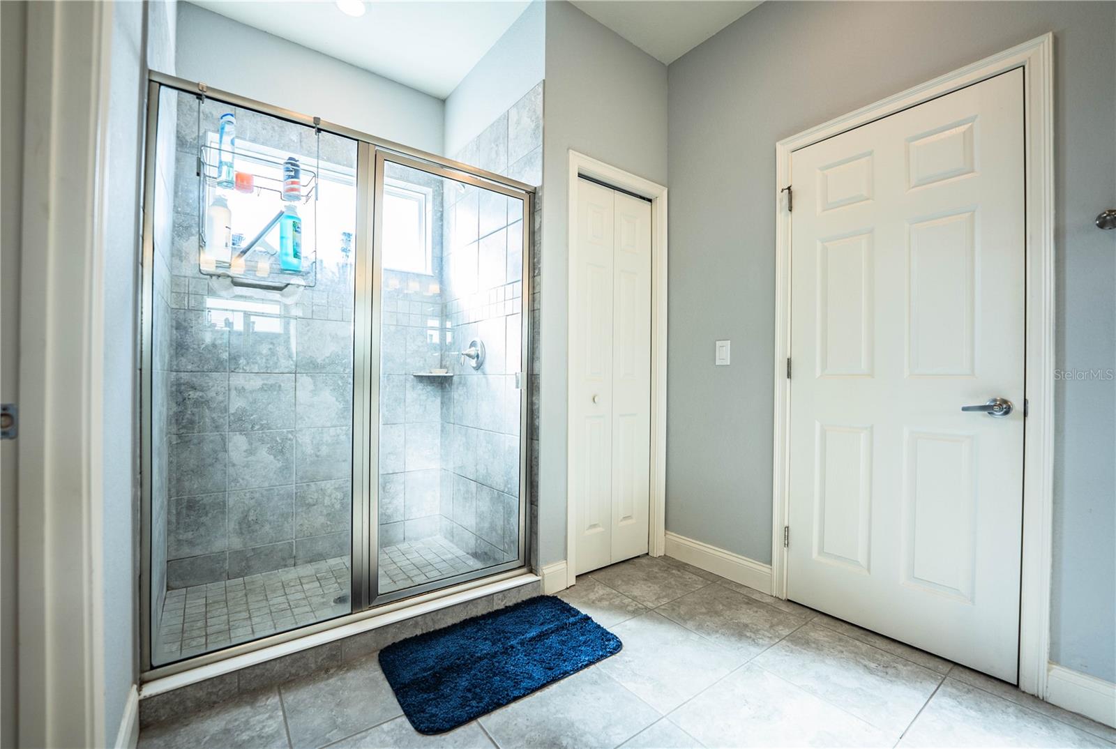 Image 38 of 75 For 261 Walkers Point Drive