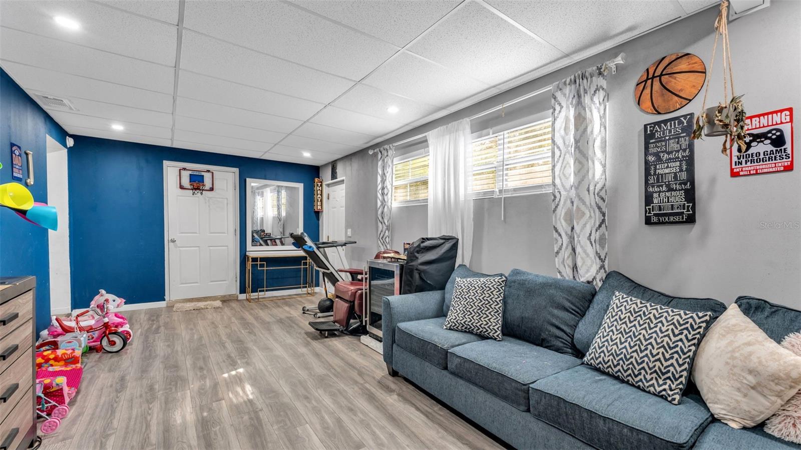 Image 26 of 38 For 803 Casselberry Drive