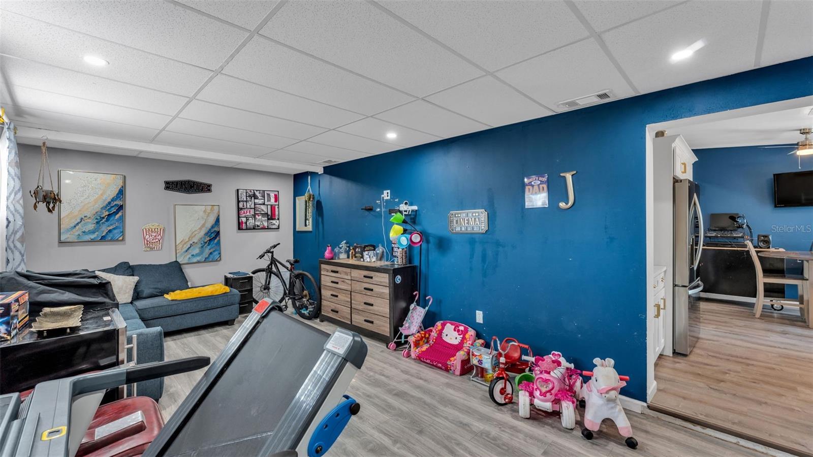 Image 27 of 38 For 803 Casselberry Drive