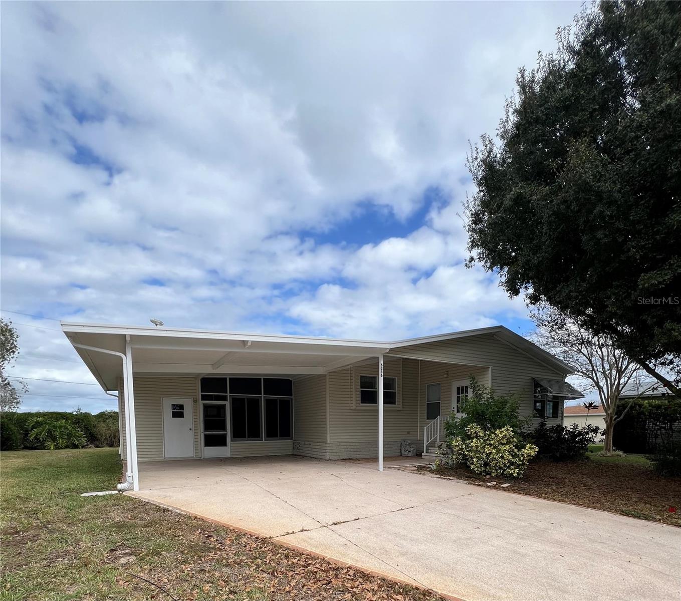 Details for 6236 Knotty Pine Drive Se, WINTER HAVEN, FL 33884