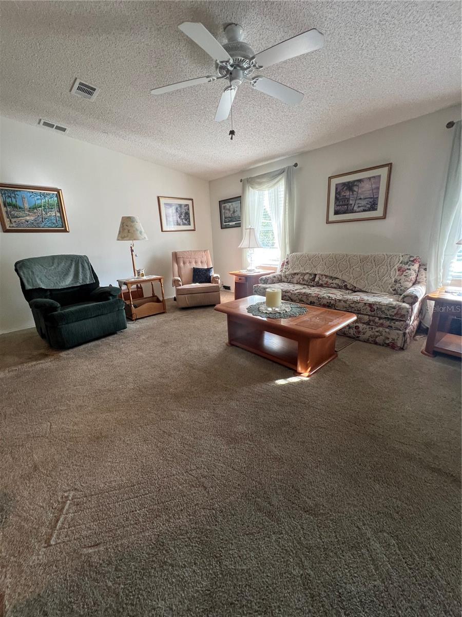 Image 6 of 23 For 6236 Knotty Pine Drive Se