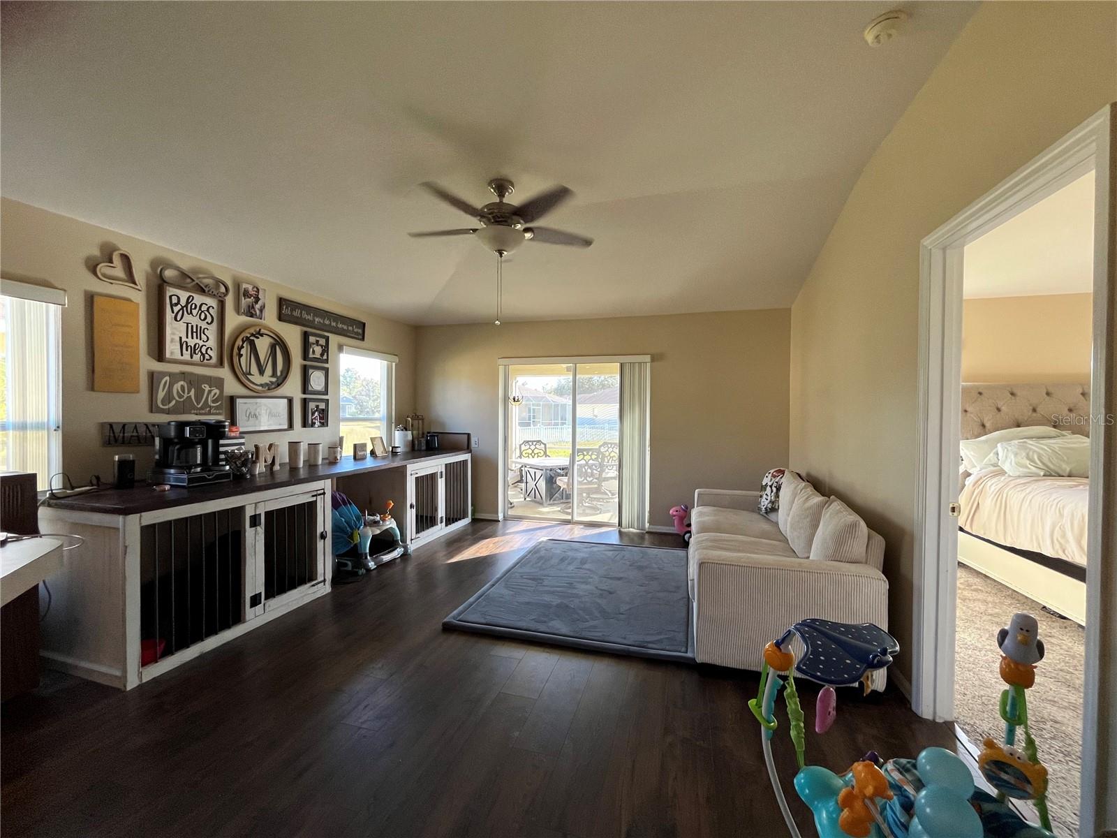 Image 15 of 63 For 3833 Whistlewood Circle