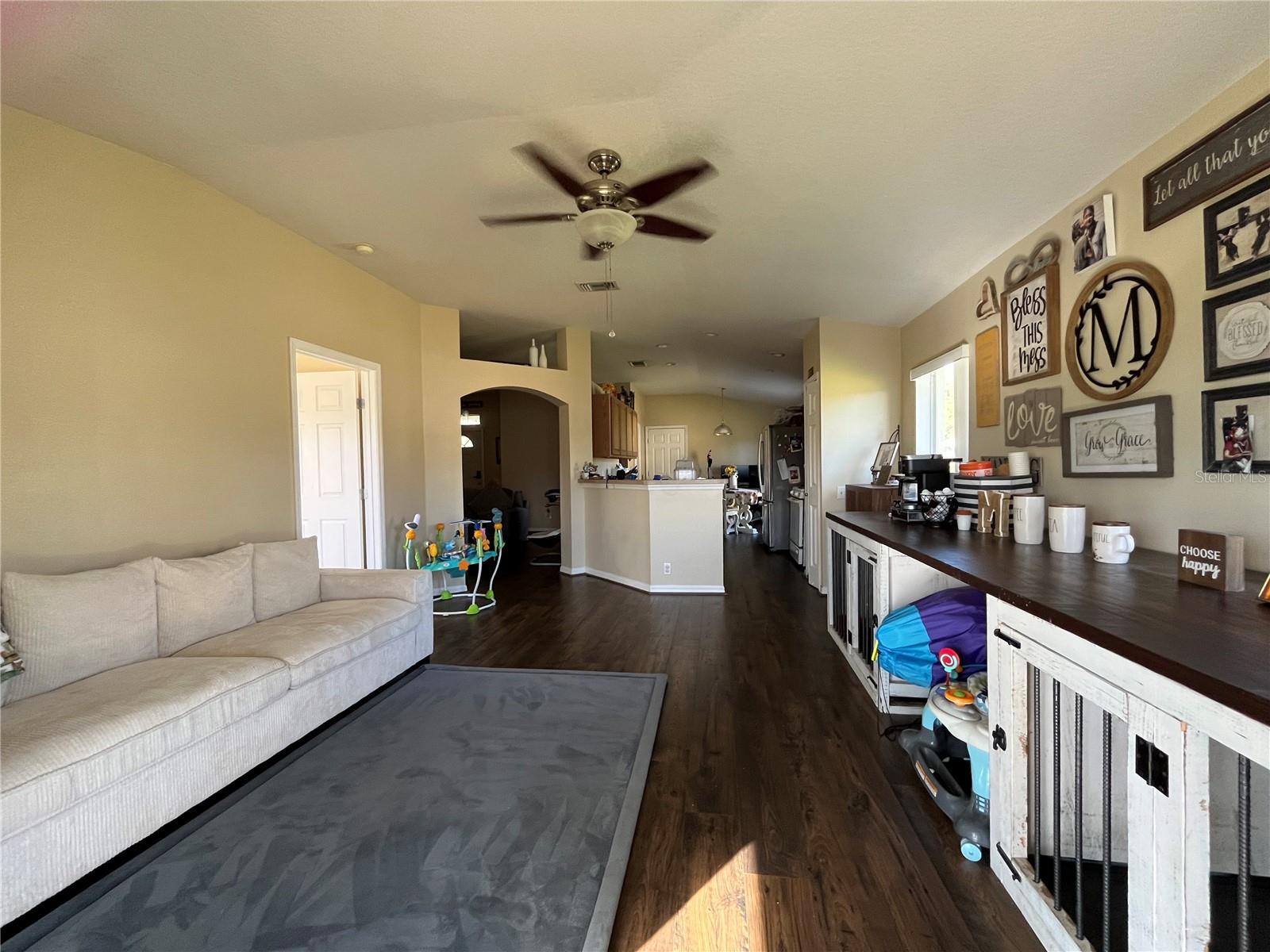 Image 19 of 63 For 3833 Whistlewood Circle