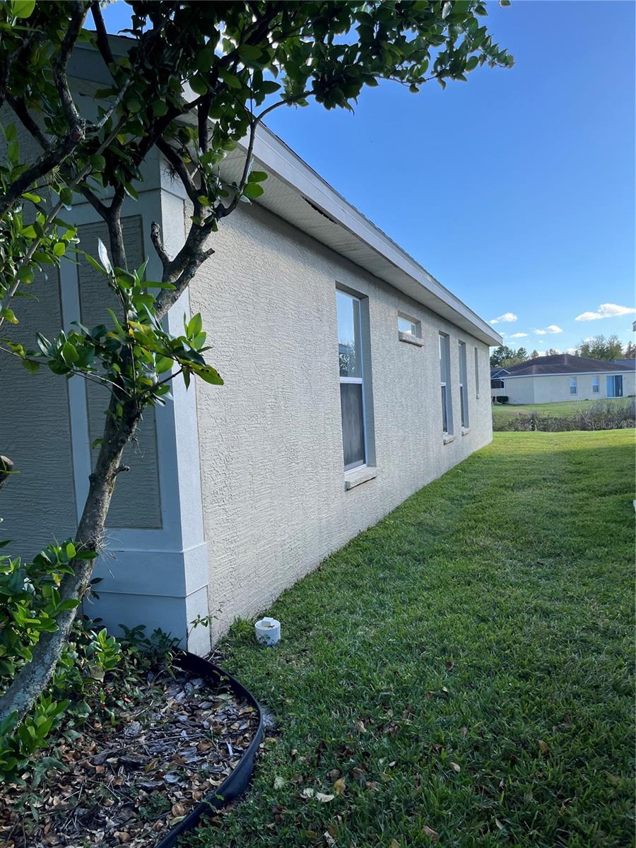 Image 41 of 63 For 3833 Whistlewood Circle