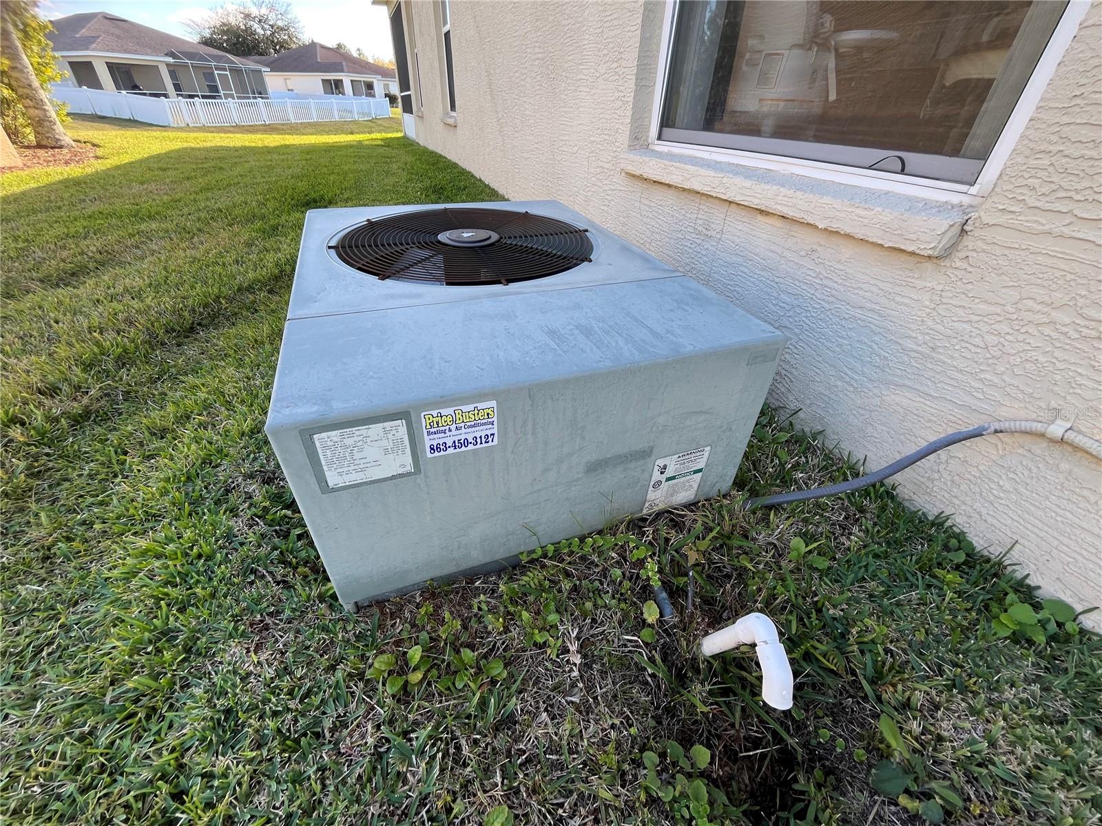 Image 46 of 63 For 3833 Whistlewood Circle