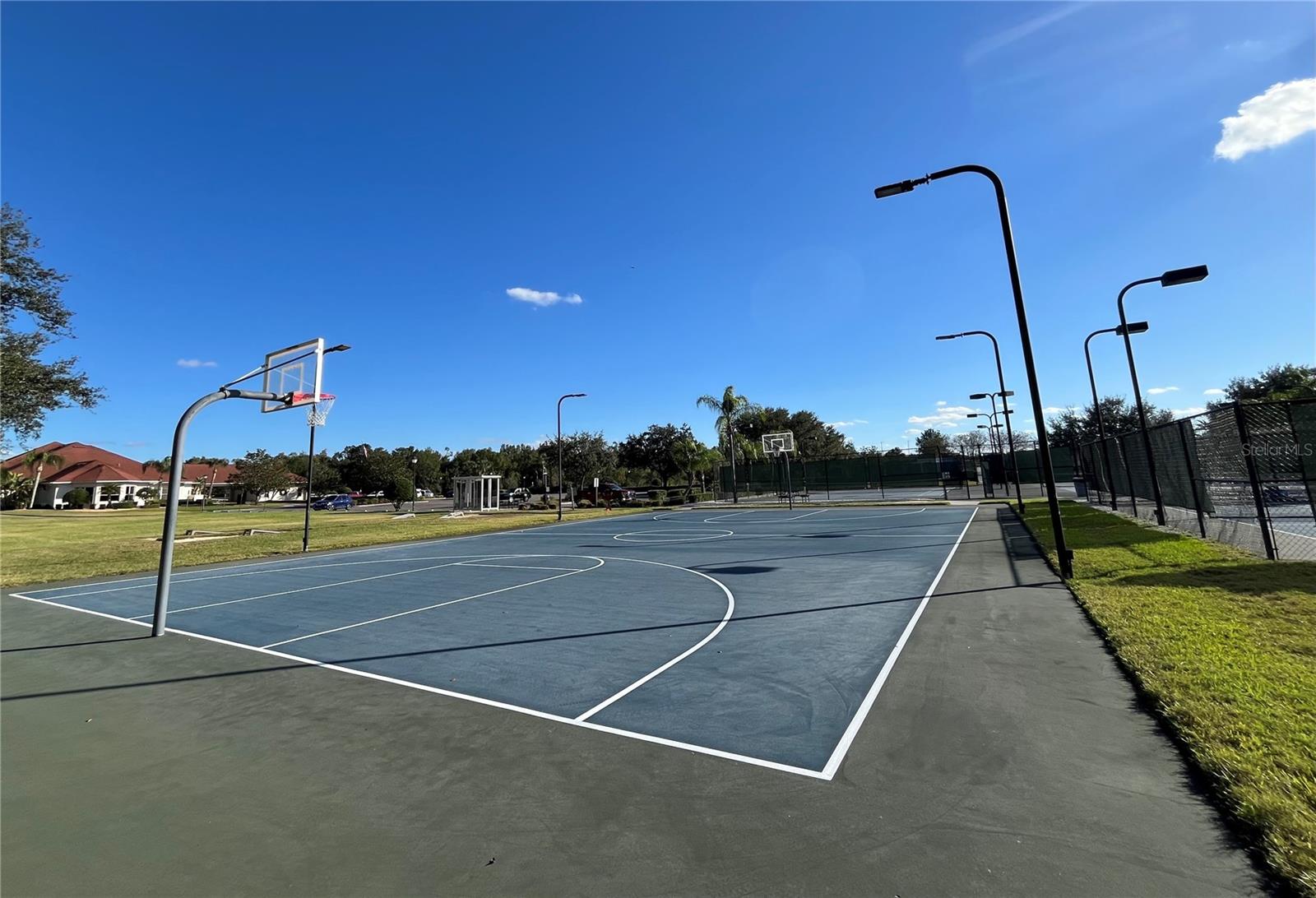 Image 51 of 63 For 3833 Whistlewood Circle