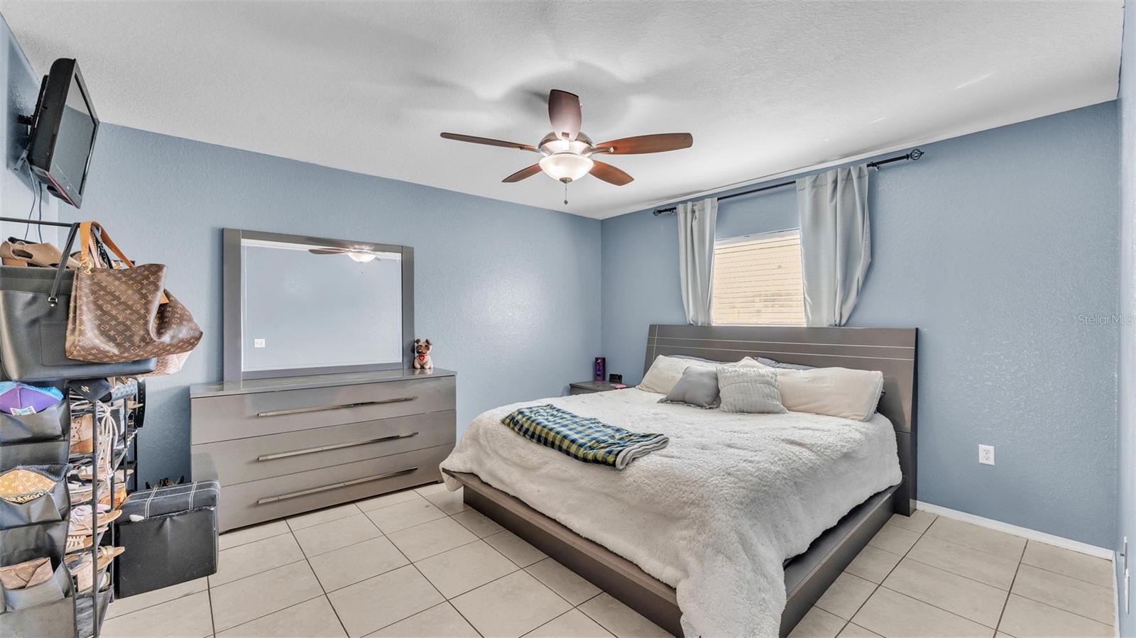 Image 8 of 17 For 834 Auburn Preserve Boulevard