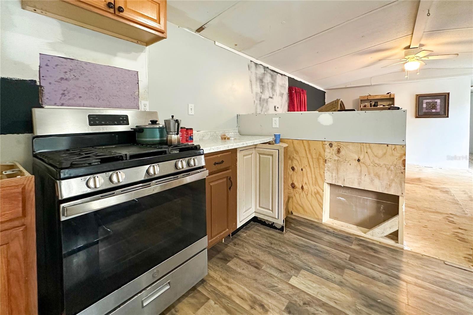 Image 20 of 50 For 198 Spurlock Road