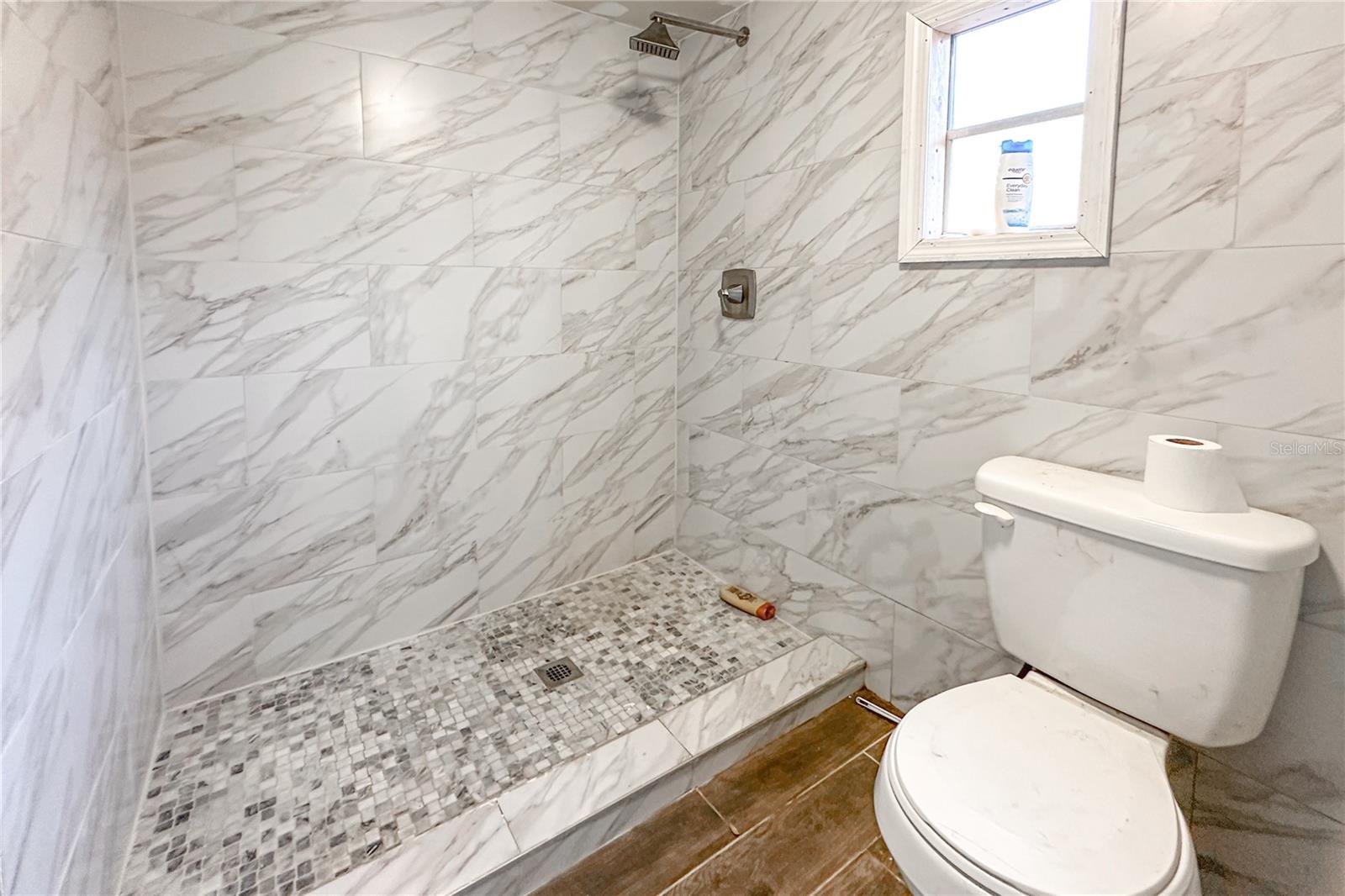 Image 27 of 50 For 198 Spurlock Road