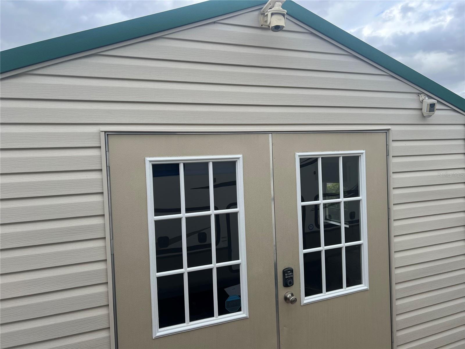 Image 5 of 8 For 2408 Palm Street 197