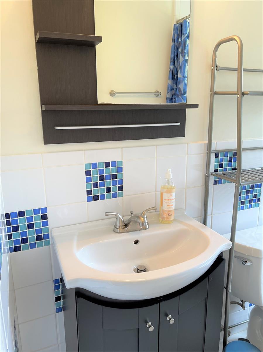 Image 23 of 38 For 539 Belvedere Street