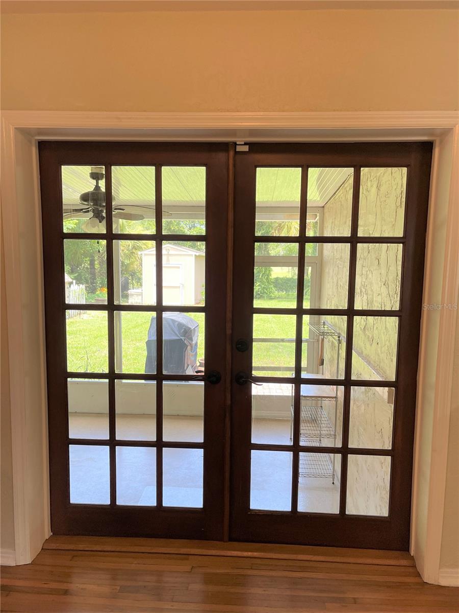 Image 25 of 38 For 539 Belvedere Street