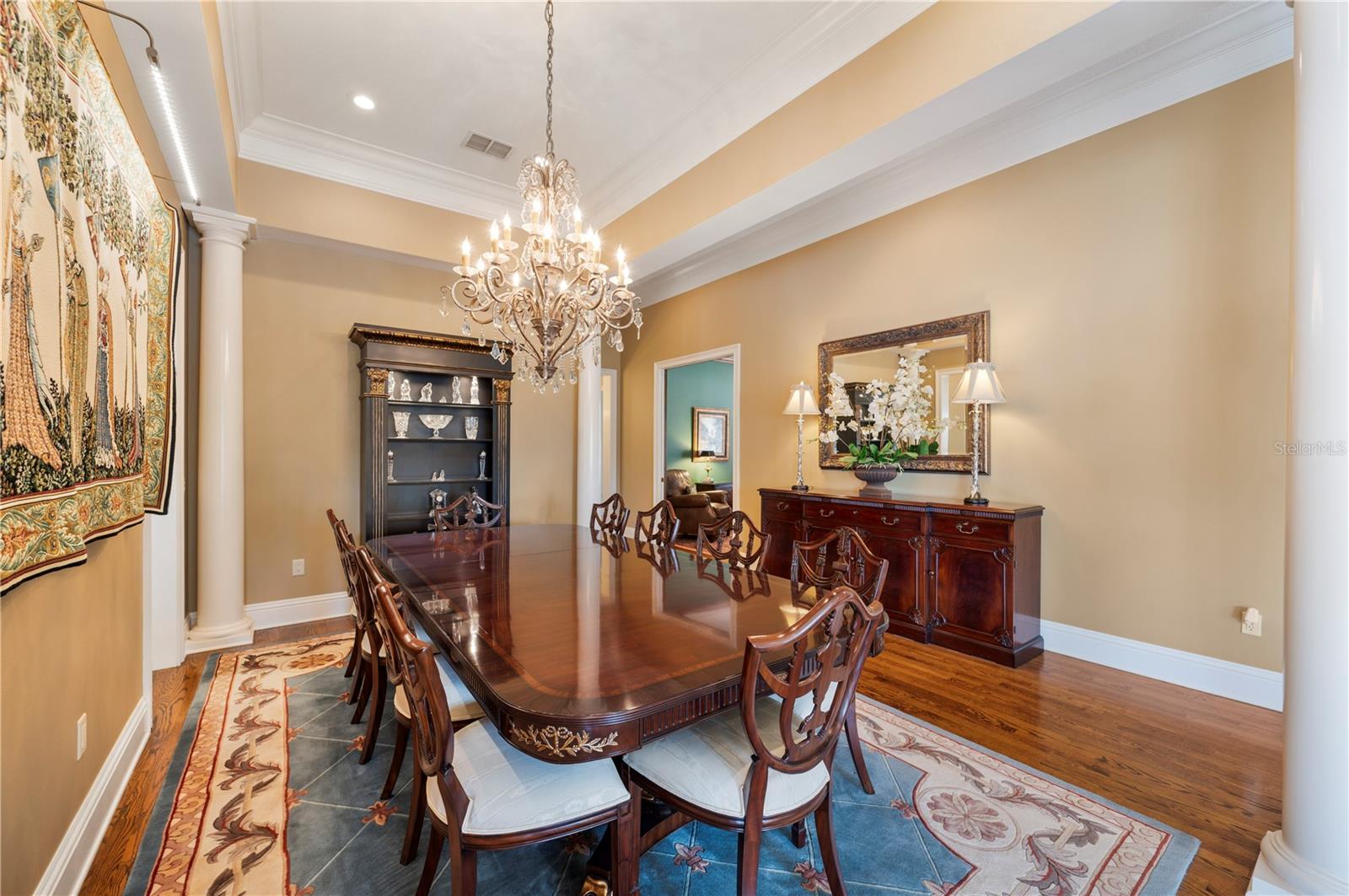 Image 12 of 86 For 2640 Bellerive Drive