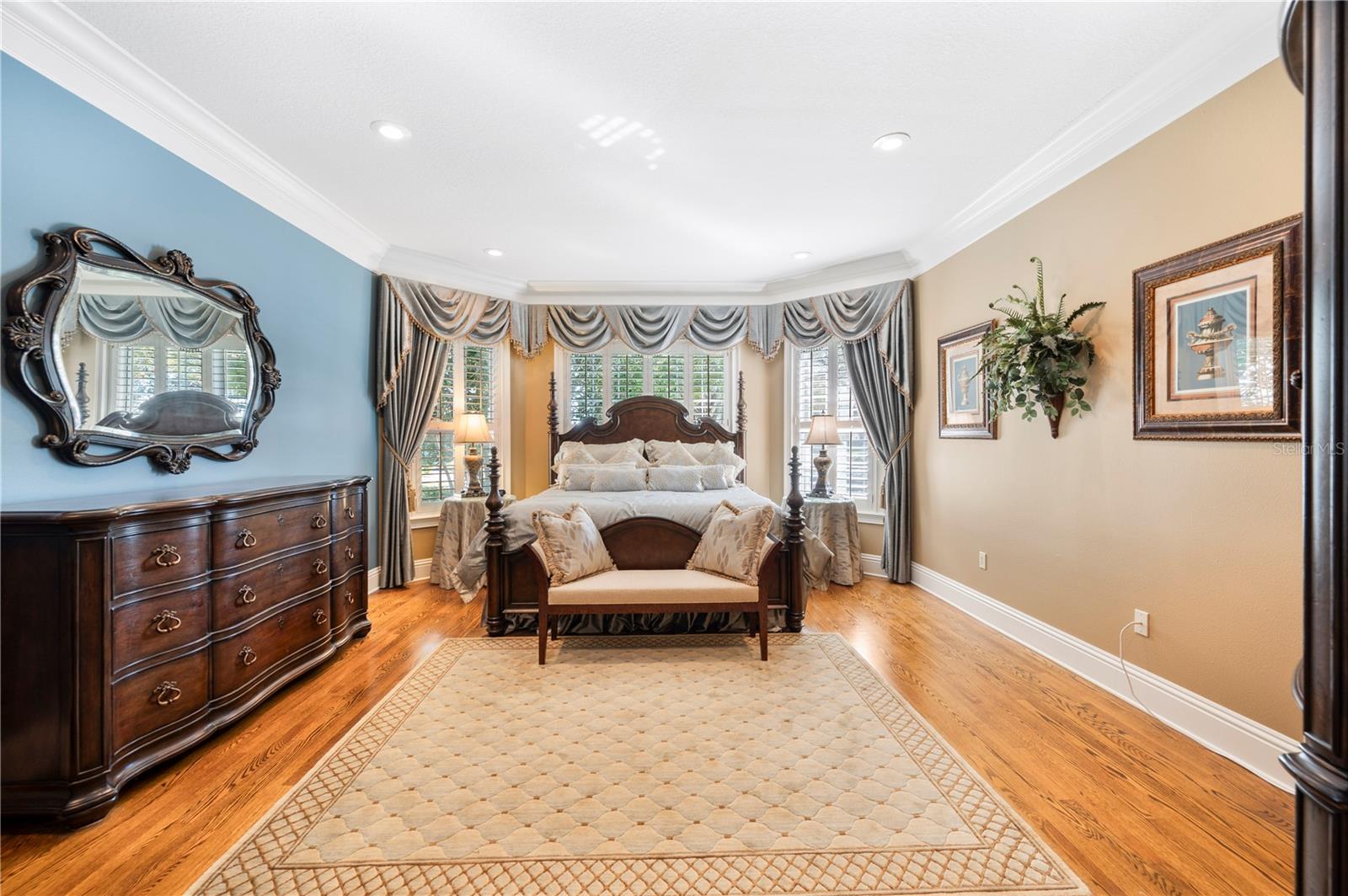 Image 37 of 86 For 2640 Bellerive Drive