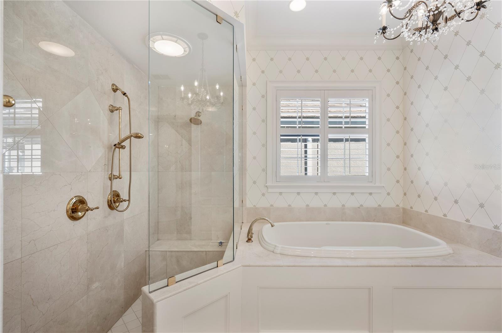 Image 42 of 86 For 2640 Bellerive Drive