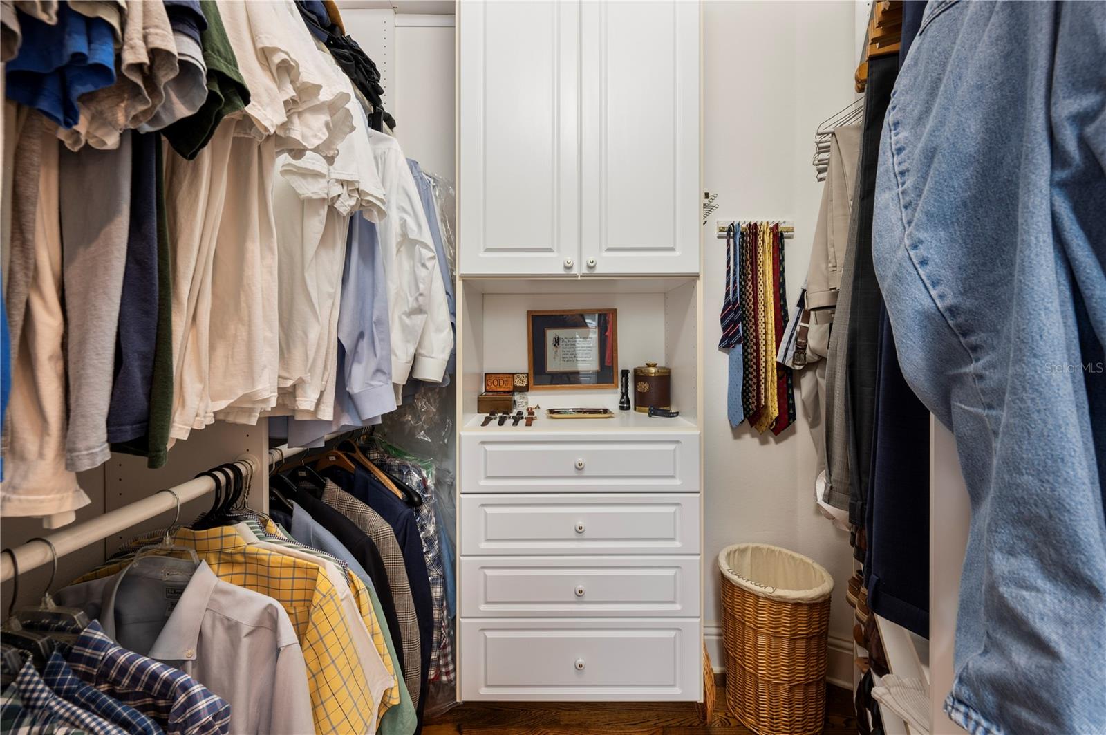 Image 45 of 86 For 2640 Bellerive Drive