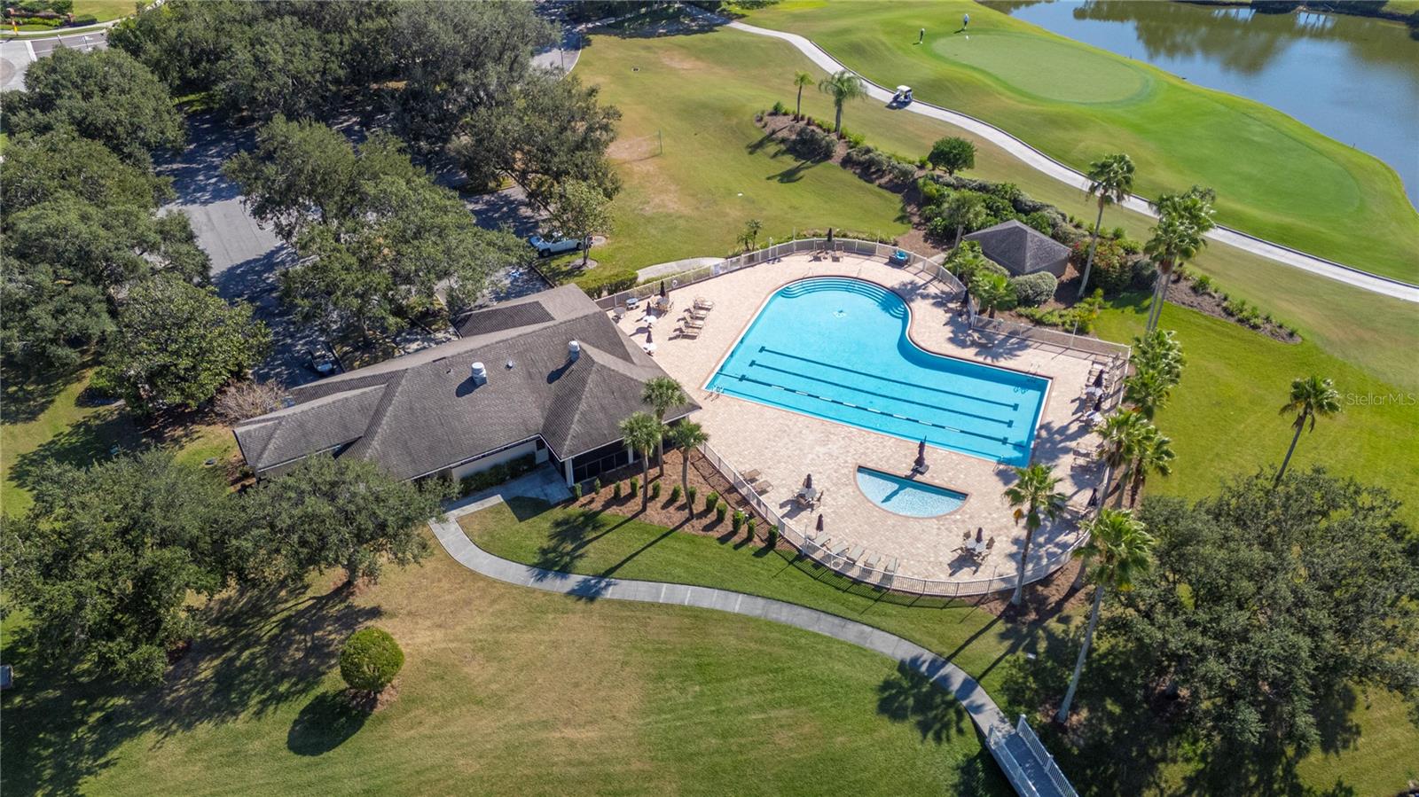 Image 73 of 86 For 2640 Bellerive Drive