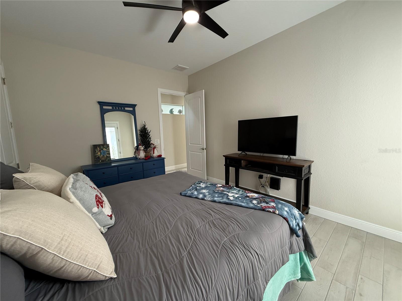 Image 22 of 38 For 303 Nolane Lane