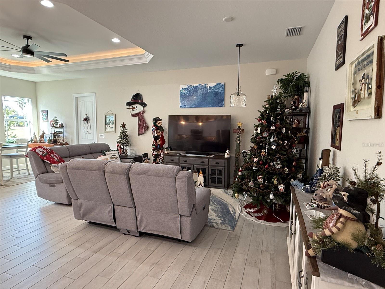 Image 4 of 38 For 303 Nolane Lane