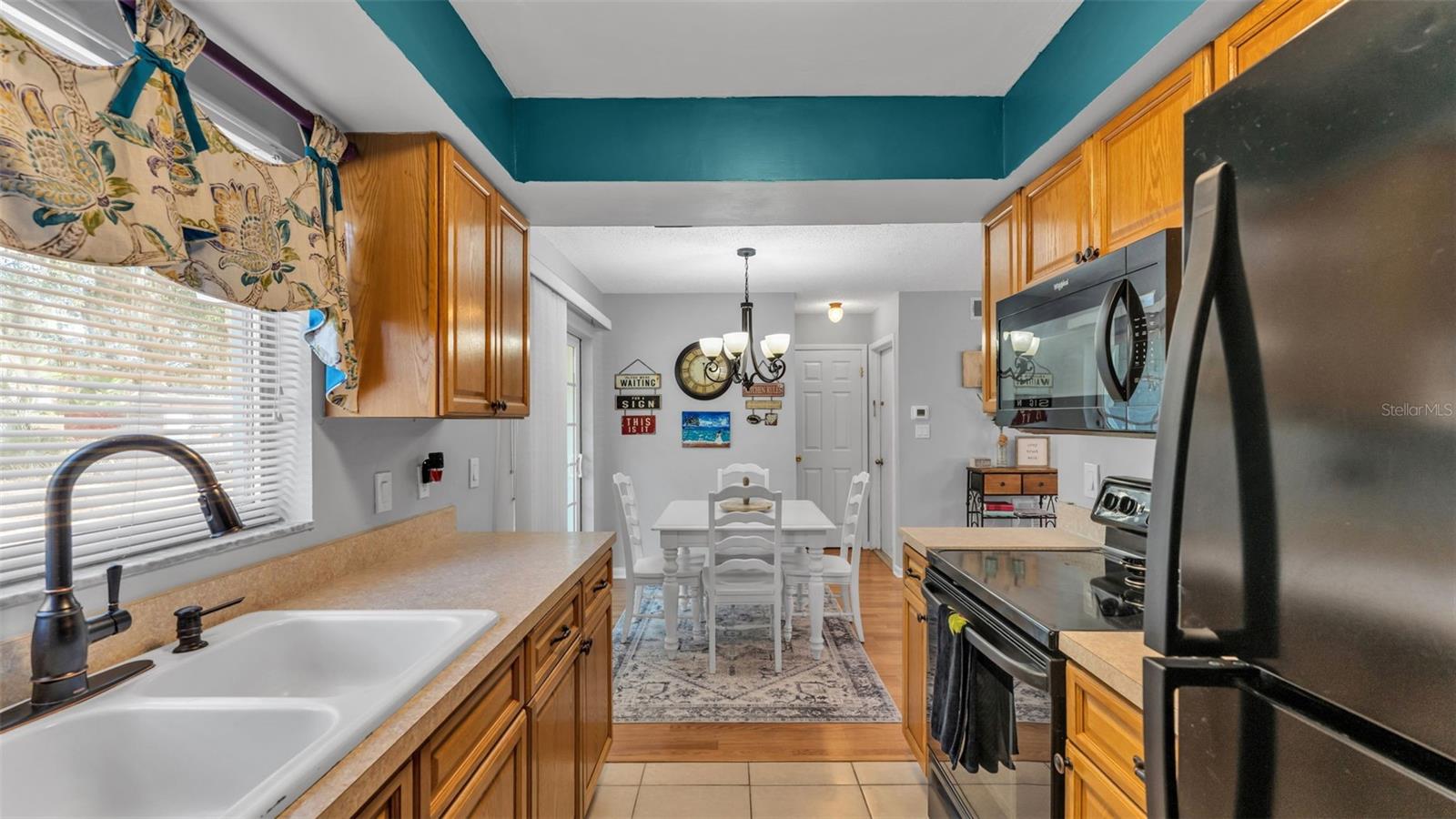 Image 14 of 21 For 5075 Misty Lake Drive