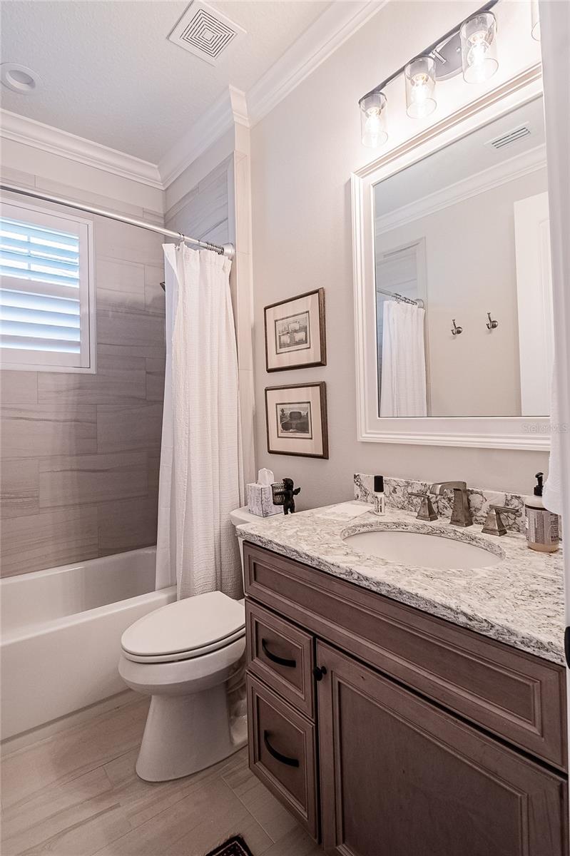 Image 8 of 43 For 7914 Lake James Boulevard