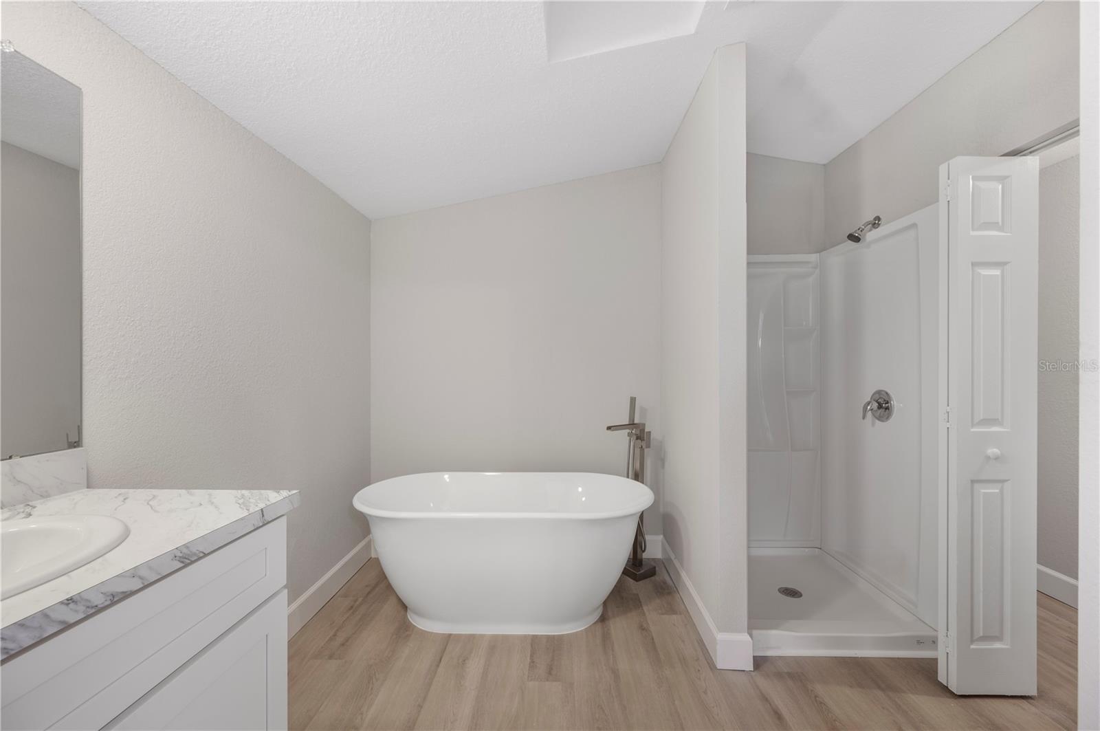 Image 12 of 36 For 4515 Sarver Avenue