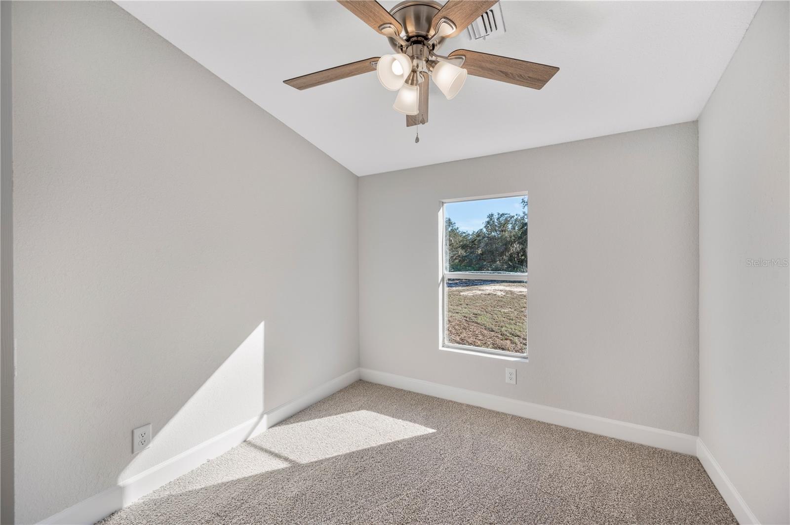 Image 15 of 36 For 4515 Sarver Avenue